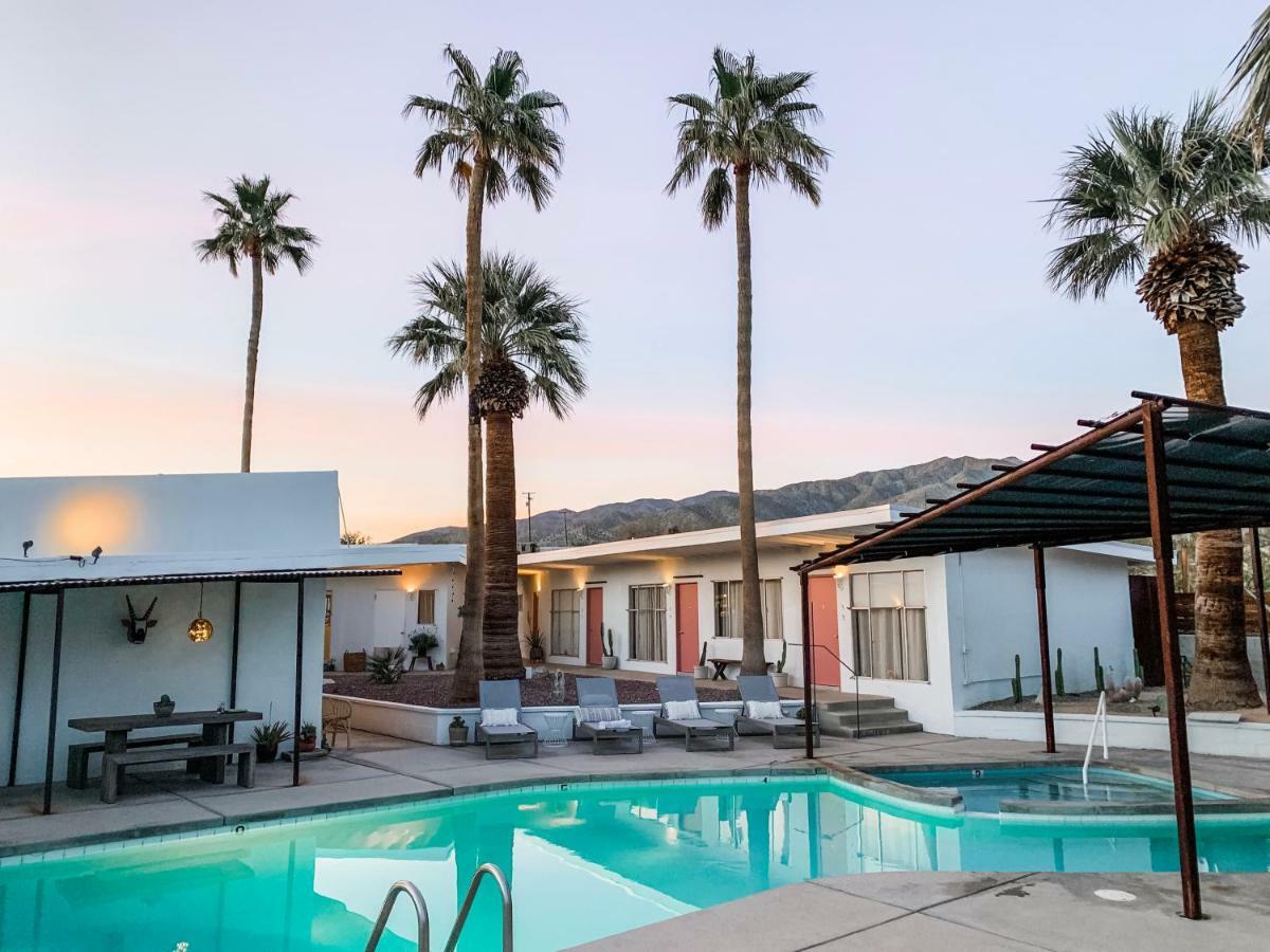 Miracle Manor Boutique Hotel & Spa Desert Hot Springs Bagian luar foto